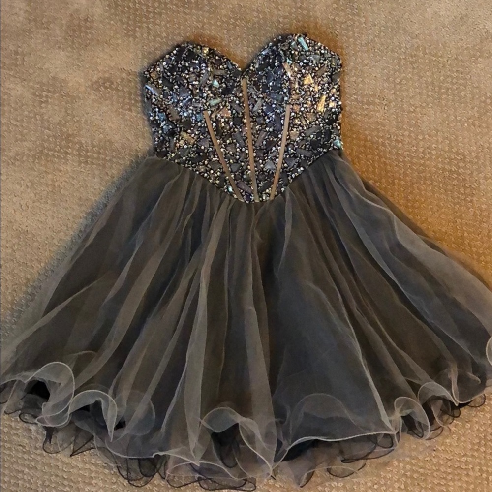 Dave and Johnny homecoming dress